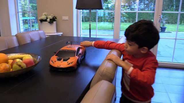 Learn Colors with Farts for Children, Toddlers and Babies _ Funny Farting Fun Kid-JR2N8OTpSU8