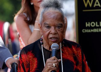 'Touched by an Angel's' Della Reese dead at 86