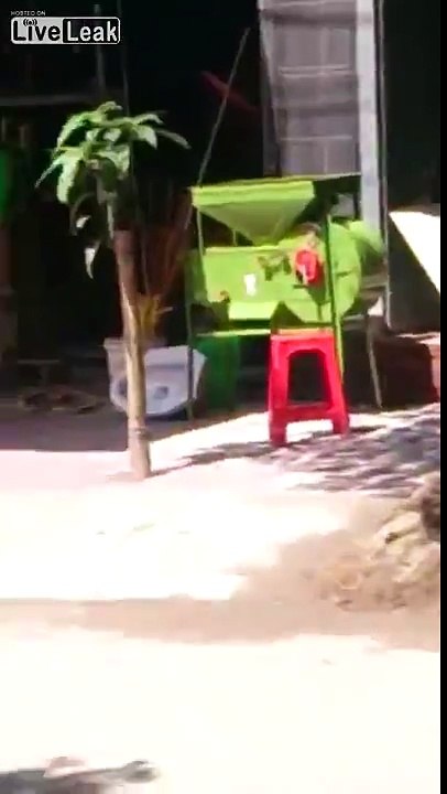 Two Men Two Knives Duel.