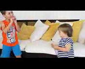 Bad Baby with Tantrum Crying for Lollipops Little Babies Learn Colors with Finger Family Song (1)