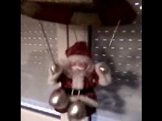 PÈRE NOËL AUTOMATE PARACHUTE