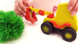 Leo the truck and excavator Max. Orbeez pool for Peppa  Toy videos  Toy trucks &  Peppa pig.-cJgR2bPmgkk