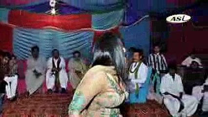 Simran Shahzadi Latest mujra 2017 Meda koka mary lashka satrangiya Karamat Ali Khan asi videos - YouTube
