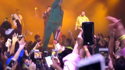 Bad Bunny   Chambea en vivo por primera vez