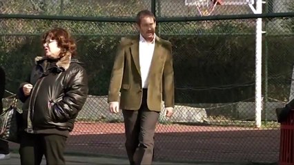 Sen de Gitme 2.Bölüm - Ne Olur Yardım Edin!