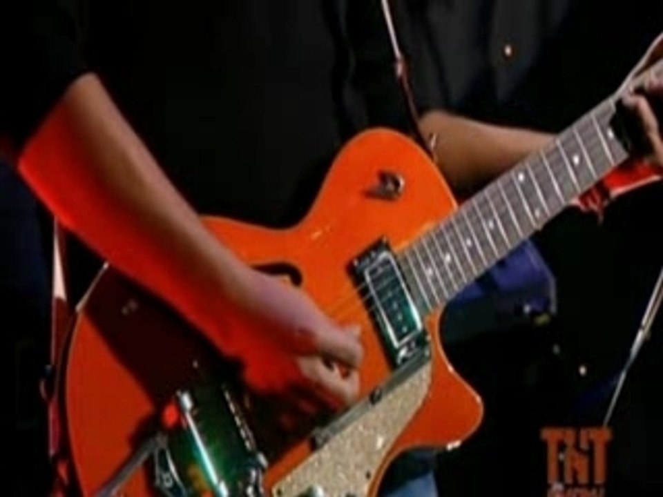 Jenifer au TNT SHOW - Nos futurs (nov 07)