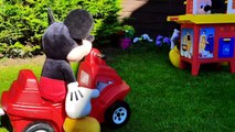 McDonalds Drive Thru _ Giant Mickey Mouse buying Real Food-JOMT_hhwo-w