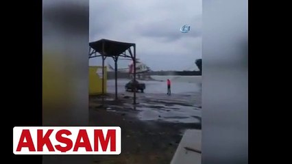 Rus bayraklı geminin  mürettebatı helikopterle böyle kurtarıldı
