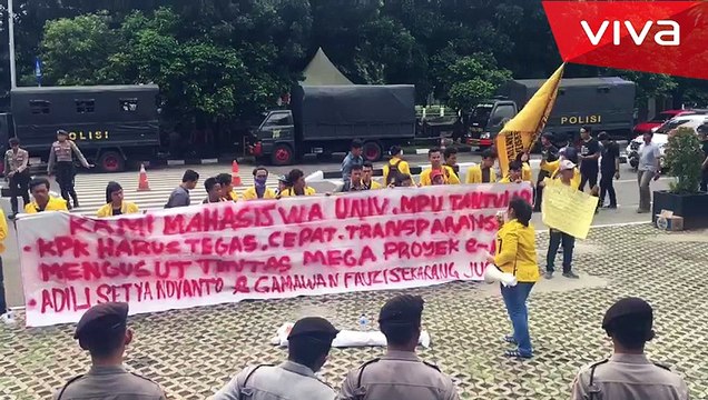 Mahasiswa Minta Setya Novanto Dicopot dari Ketua DPR RI