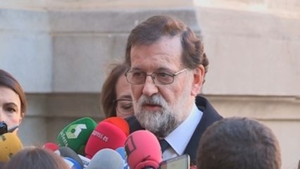 Rajoy acude a la Fiscalía a dar "el último adiós" a Maza, un "excelente jurista"