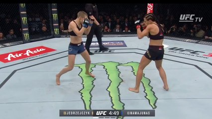 Monday Morning Analyst: Rose Namajunass Leaping Hooks