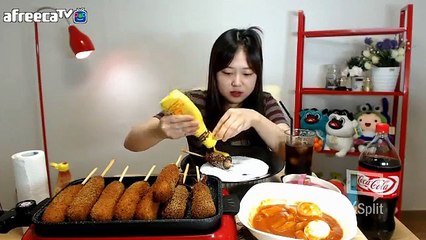 바삭바삭 소리대박 명랑핫도그와 매콤한 밀떡볶이 먹방 mukbang 볼빨간효닝 20170724