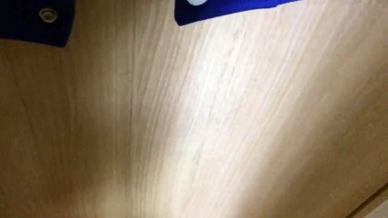 [緊急事態] 弟が発狂して泣いてます。助けてください。