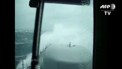 Buscas por submarino argentino continuam