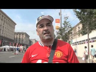 Man United fan in Kiev mocks 'bitter Blues' and Spurs fans on new boss