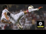 Amazing 'Slow-Mo' Pics | Messi, RVP & Other Footballers Frozen In Mid-Air