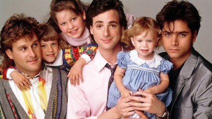 8 Memorable Thanksgiving Episodes From Our Favorite Shows
