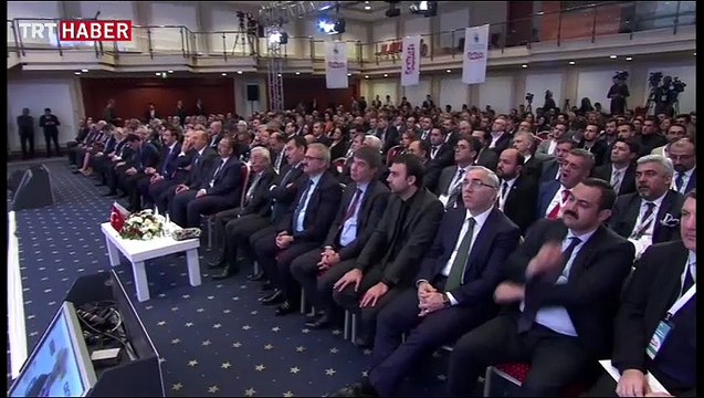 Başbakan Yıldırım: Finans piyasalarındaki dalgalanmalar geçici