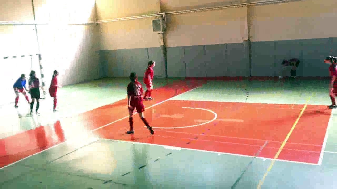 VÇAL-BORNOVA ÇPL KIZ FUTSAL-İSMAİL ÇOBAN-BEDEN EĞİTİMİ ÖĞRETMENİ
