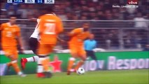 Ryan Babel Brilliant Shot Hits The Crossbar vs Porto!