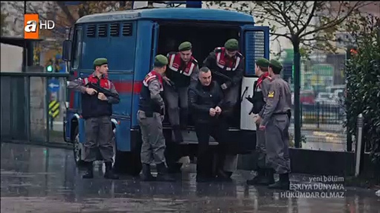 Eşkiya Dünyaya Hükümdar Olmaz 81. Bölüm 8. Kısım izle 21 Kasım 2017