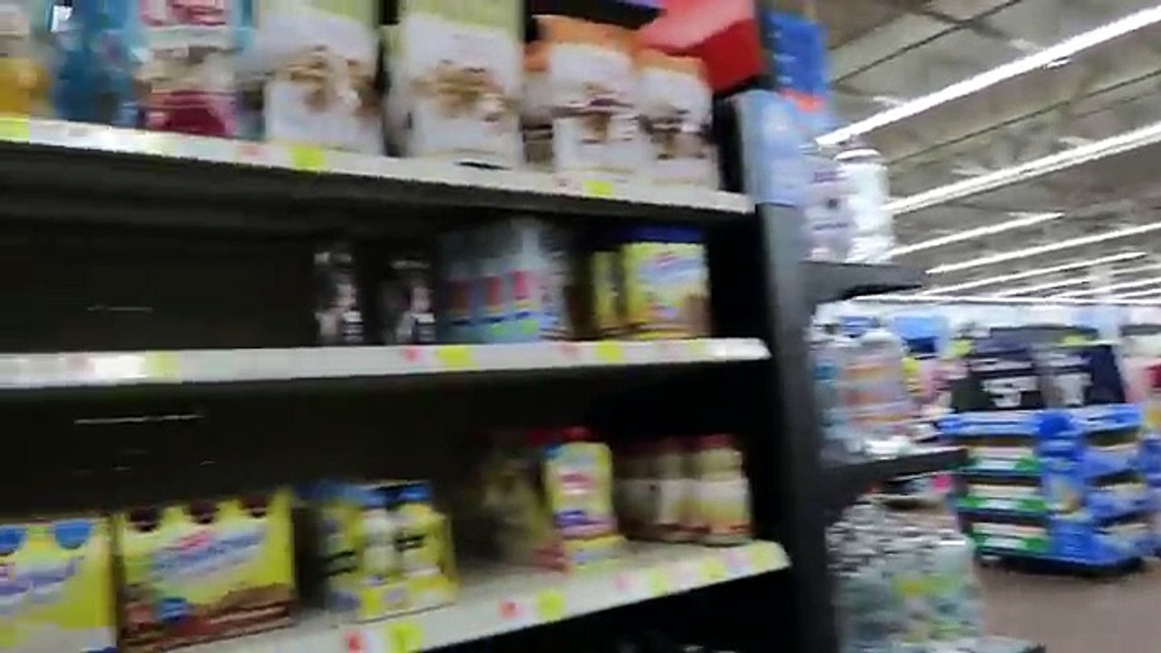 DRAWING ON THE WALLS!!!