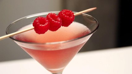 Rosé All Day With This Raspberry Rosé Martini