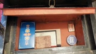 Woman Finds Something Shocking In The Safe She Inherited From Her Great Aunt