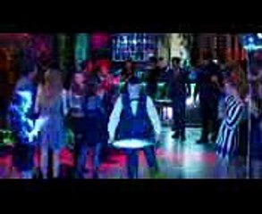 شاهد فريد يقبيل نازلي امام الناس مسلسل البدر الحلقة 20 مترجم  Full HD (2)