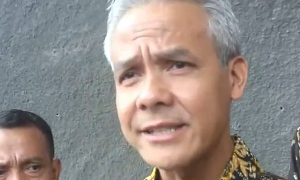 Ganjar Bantah Terima Uang dalam Proyek E-KTP