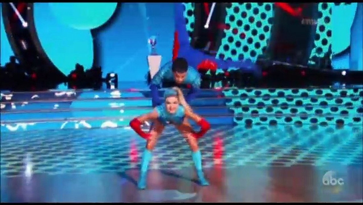 Lindsey Stirling & Mark Ballas - Tango-Cha Cha Fusion