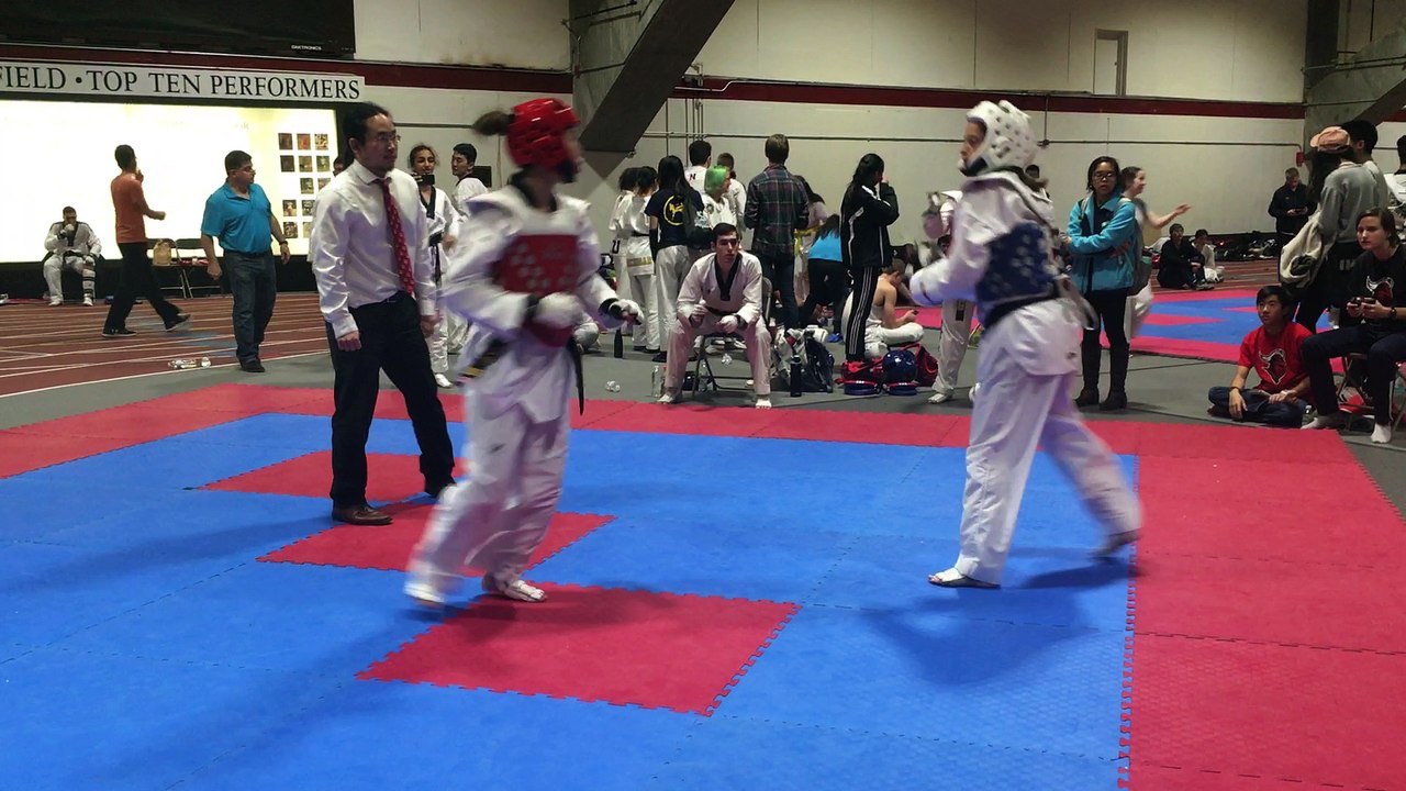 Elyse Umansky vs Cornell