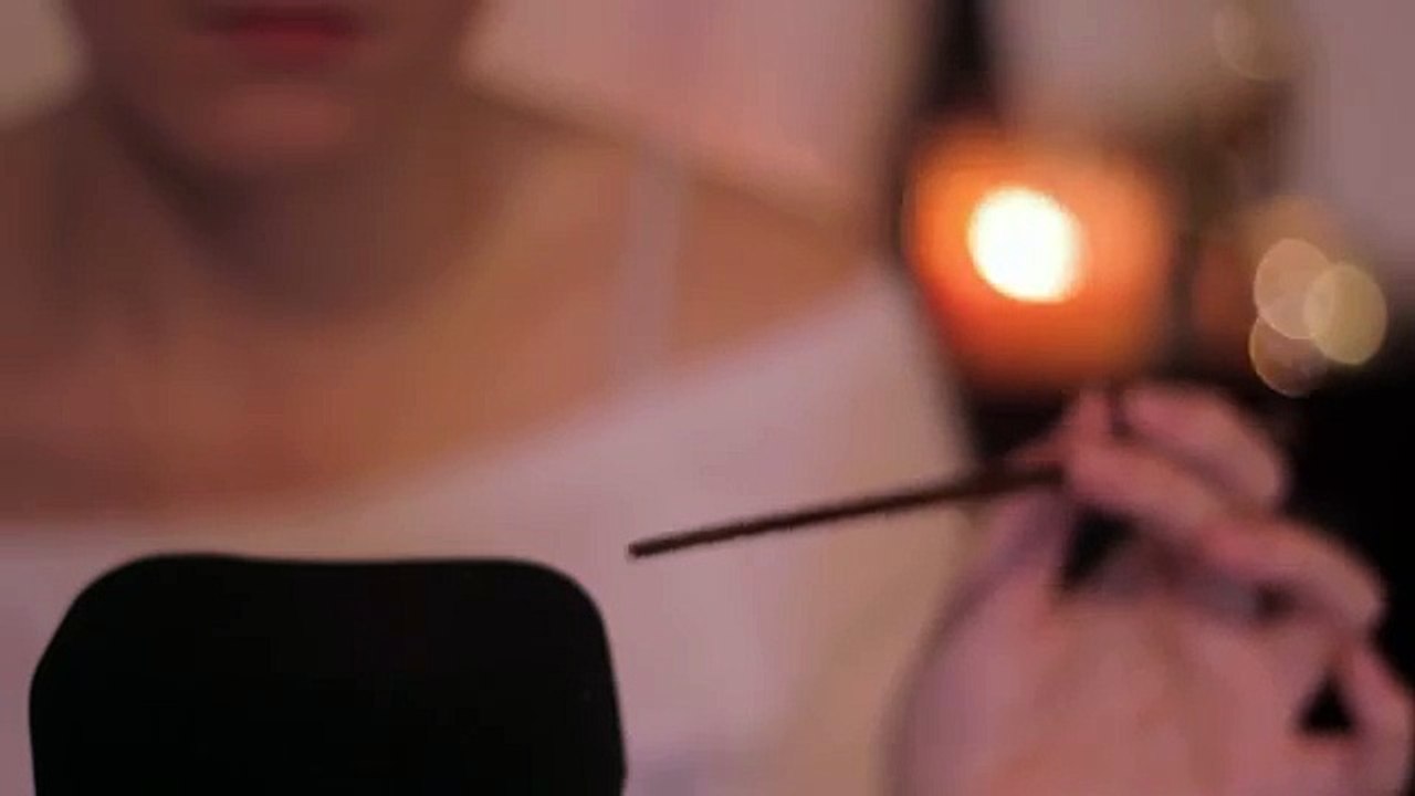 ASMR - binaural mic scratching/touching/brushing *no talking*