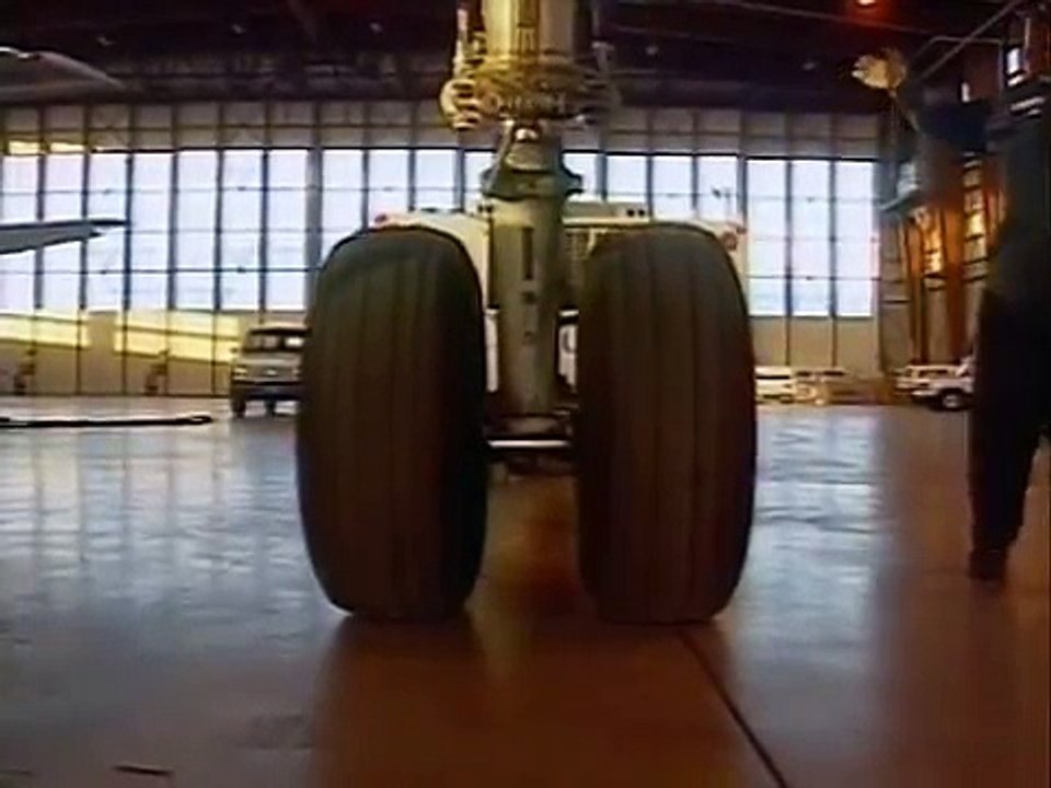 Mighty Machines - Season 01 Episode 04 - At the Airport