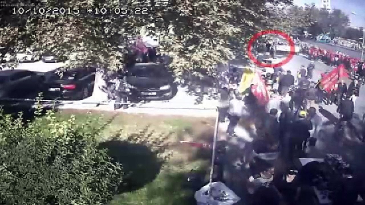 Canlı bombaların katliama geliş görüntüleri…