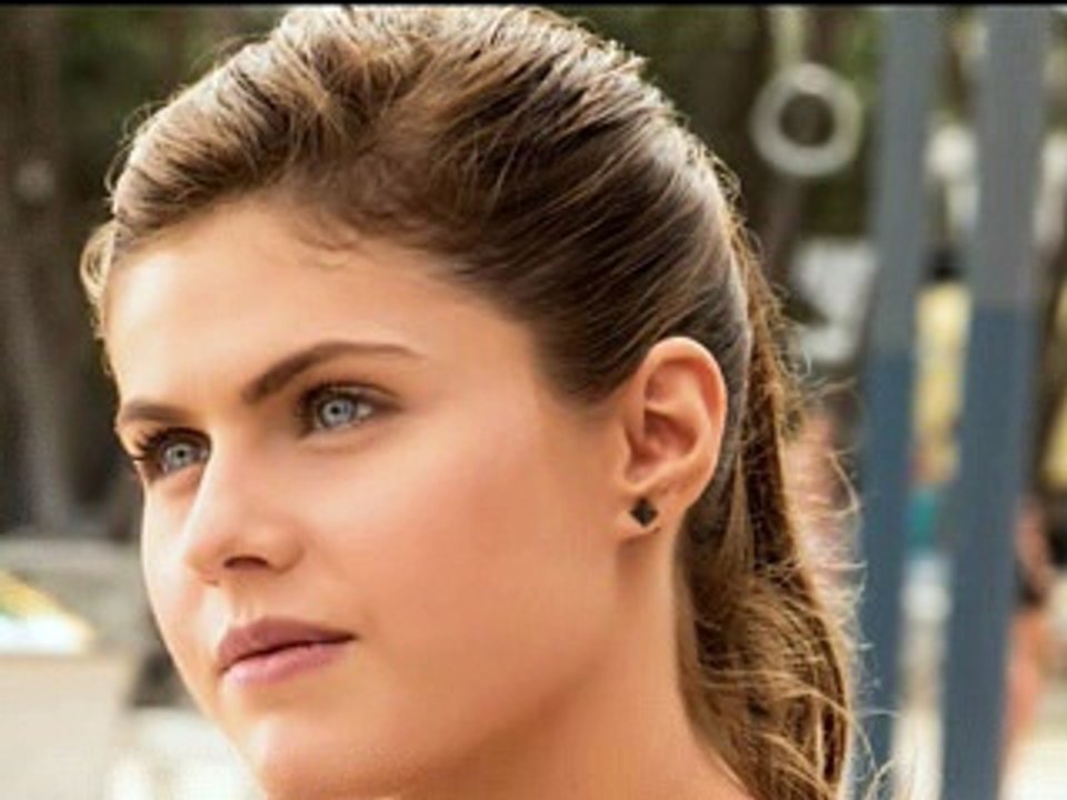 Alexandra Daddario