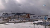 Sivas'ta Kayak Merkezine Mevsimin İlk Karı Yağdı