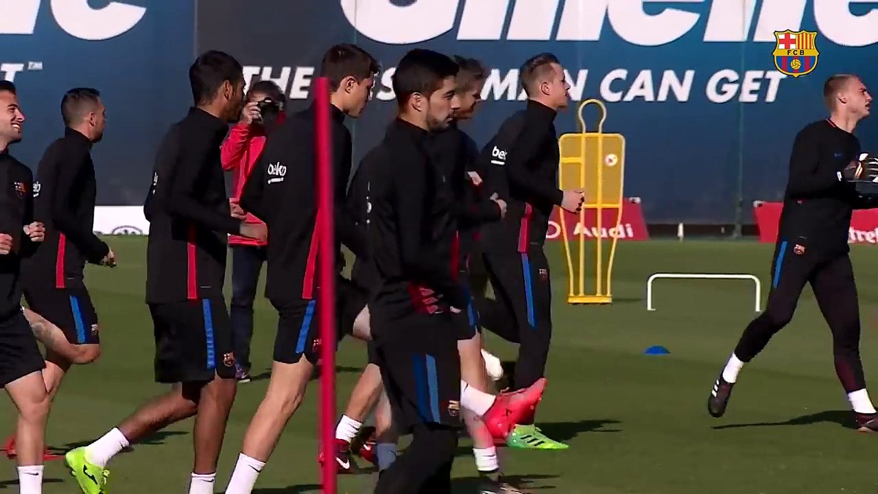 Barça_s_workout_before_the_trip_to_Turin