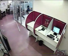 Sparatoria e rapina in banca in Argentina 🇦🇷: dettagli e ultimi aggiornamenti