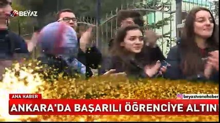Ankara'da başarılı öğrenciye altın!