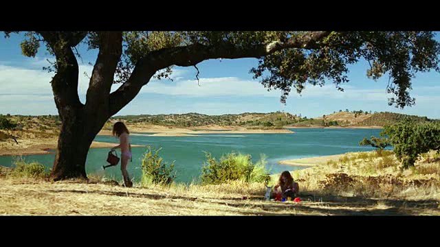 SOLEIL BATTANT Bande Annonce (2017) Ana Girardot, Film Français
