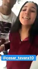 César Távara con las chicas Klug 02