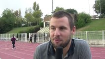 L'attaquant du FC Martigues Thibaut Bourgeois à Julien Olive