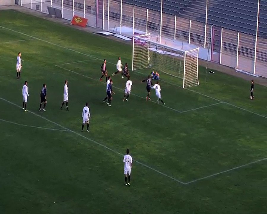 L'unique but de la rencontre Istres - FC martigues inscrit par Tardieu