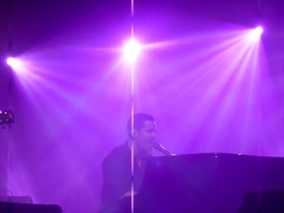 Emmanuel Moire - Un Enfant Dans Mes Bras (12.11)