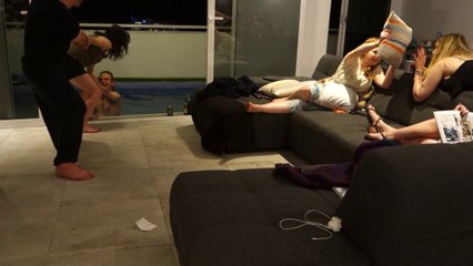 Mannequin Challenge 02