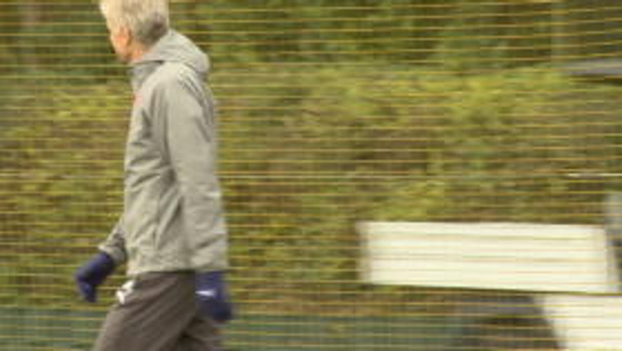 Wenger has delivered with financial restraints - Lauren defends his old manager