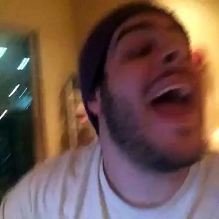 Vine by Chrish - 'Patricia!'-nEpt_EIal-c