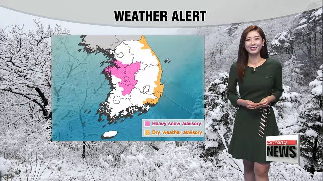 Morning snow to let up but cold all day _ 112417