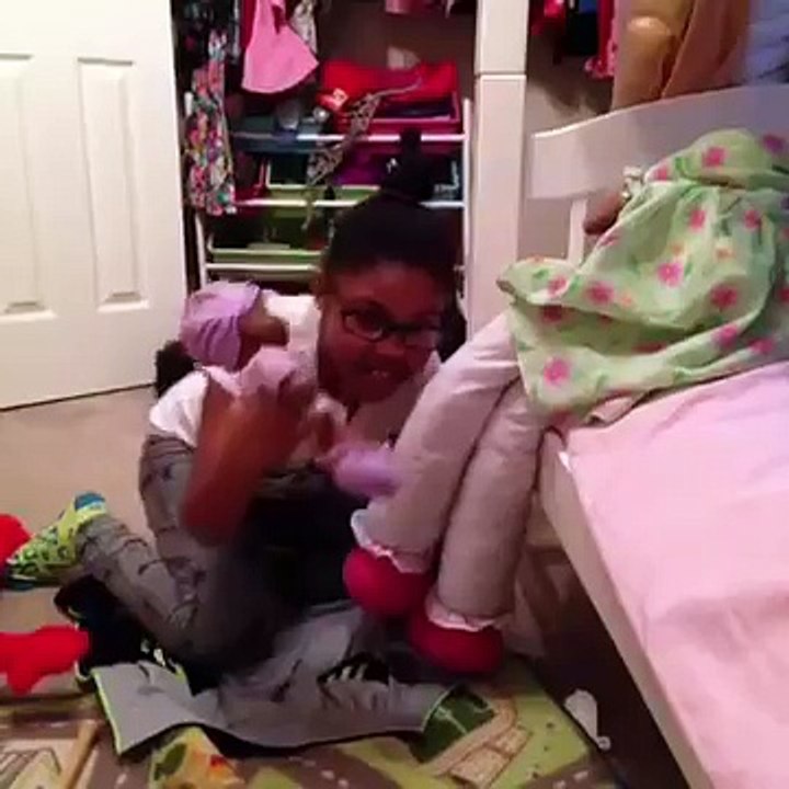 Ms Kesha Vine-XUjTmTnnszk